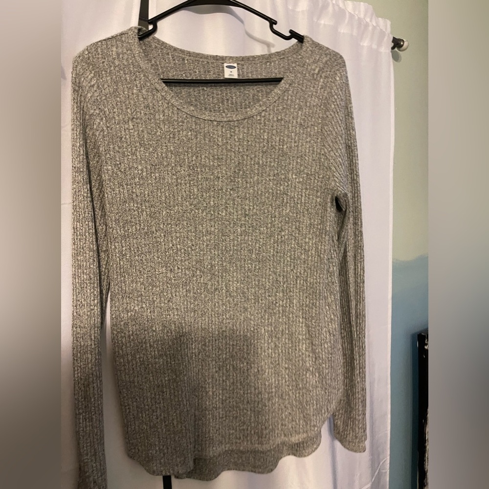 Old navy women’s top new never worn